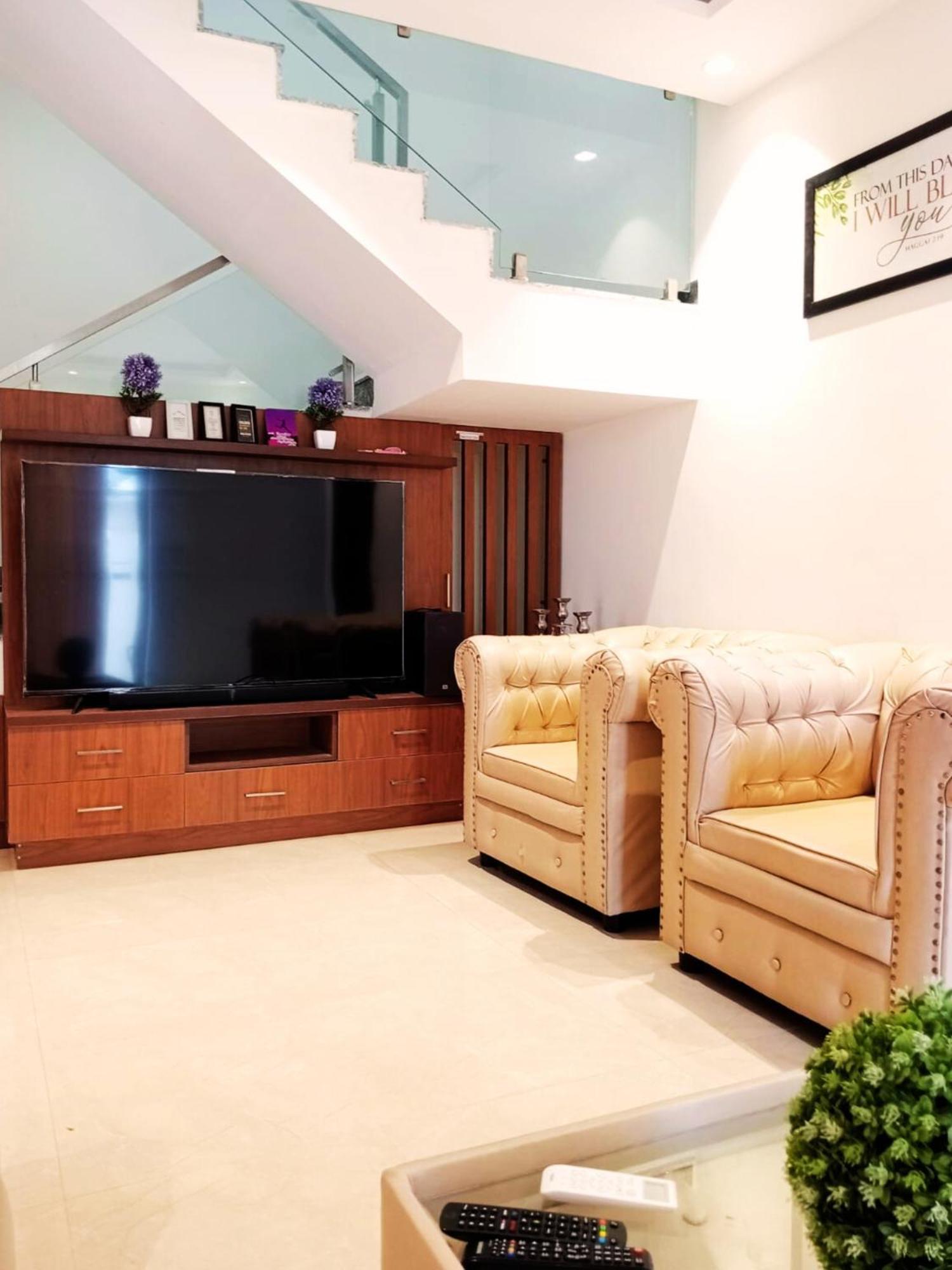 Private Villa With Swimming Pool Chennai Exterior foto